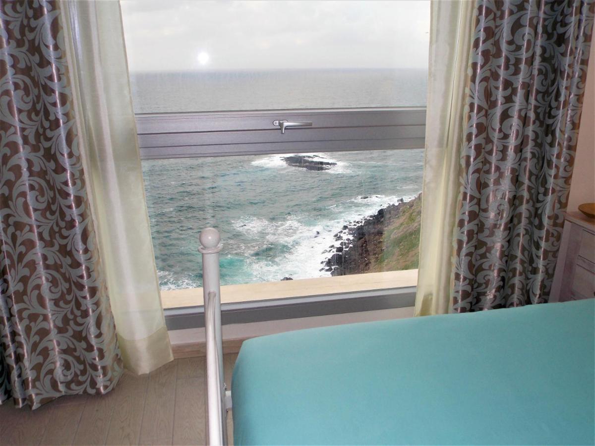 La Terrazza Di Archimede Bed & Breakfast Castelsardo Bagian luar foto